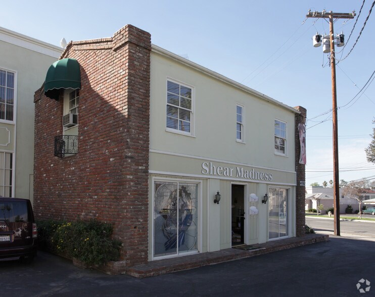 4550 Arlington Ave, Riverside, CA à vendre - Photo principale – Image 1 sur 4