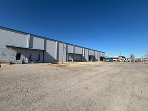 5201 W Reno Ave, Oklahoma City, OK à louer Photo intérieure– Image 2 sur 2