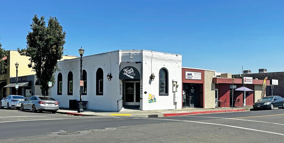 160 W A St, Dixon, CA à vendre - Photo de l’immeuble – Image 1 sur 5