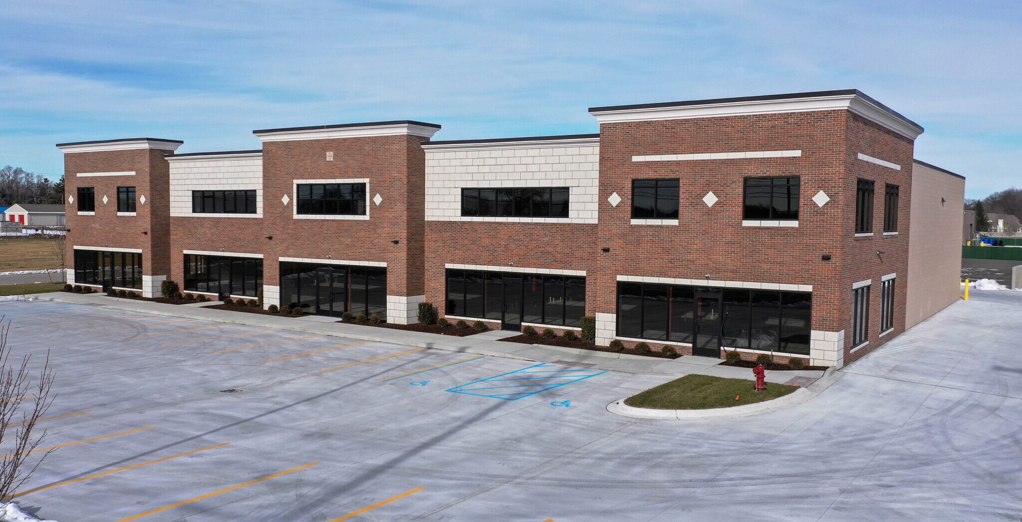 6719-6735 23 Mile Rd, Shelby Township, MI à louer Photo de l’immeuble– Image 1 sur 5