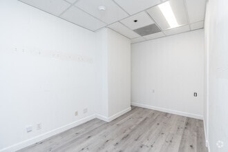 380 S Lake Ave, Pasadena, CA à louer Photo intérieure– Image 1 sur 1