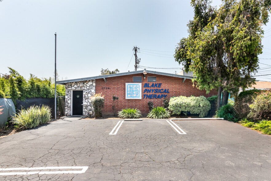 1714 17th St, Santa Monica, CA à louer - Photo de l’immeuble – Image 1 sur 14