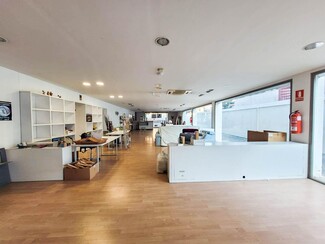Plus de détails pour Local commercial à louer