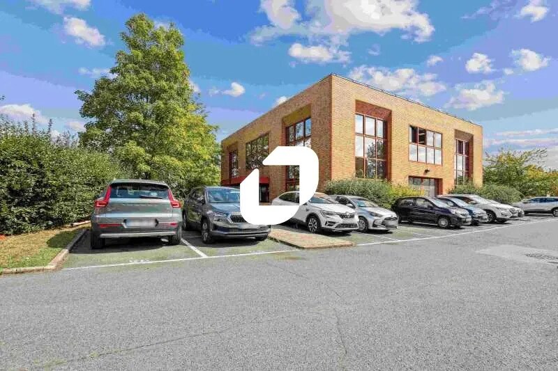 Bureau dans Villepinte à louer - Photo de l’immeuble – Image 1 sur 7