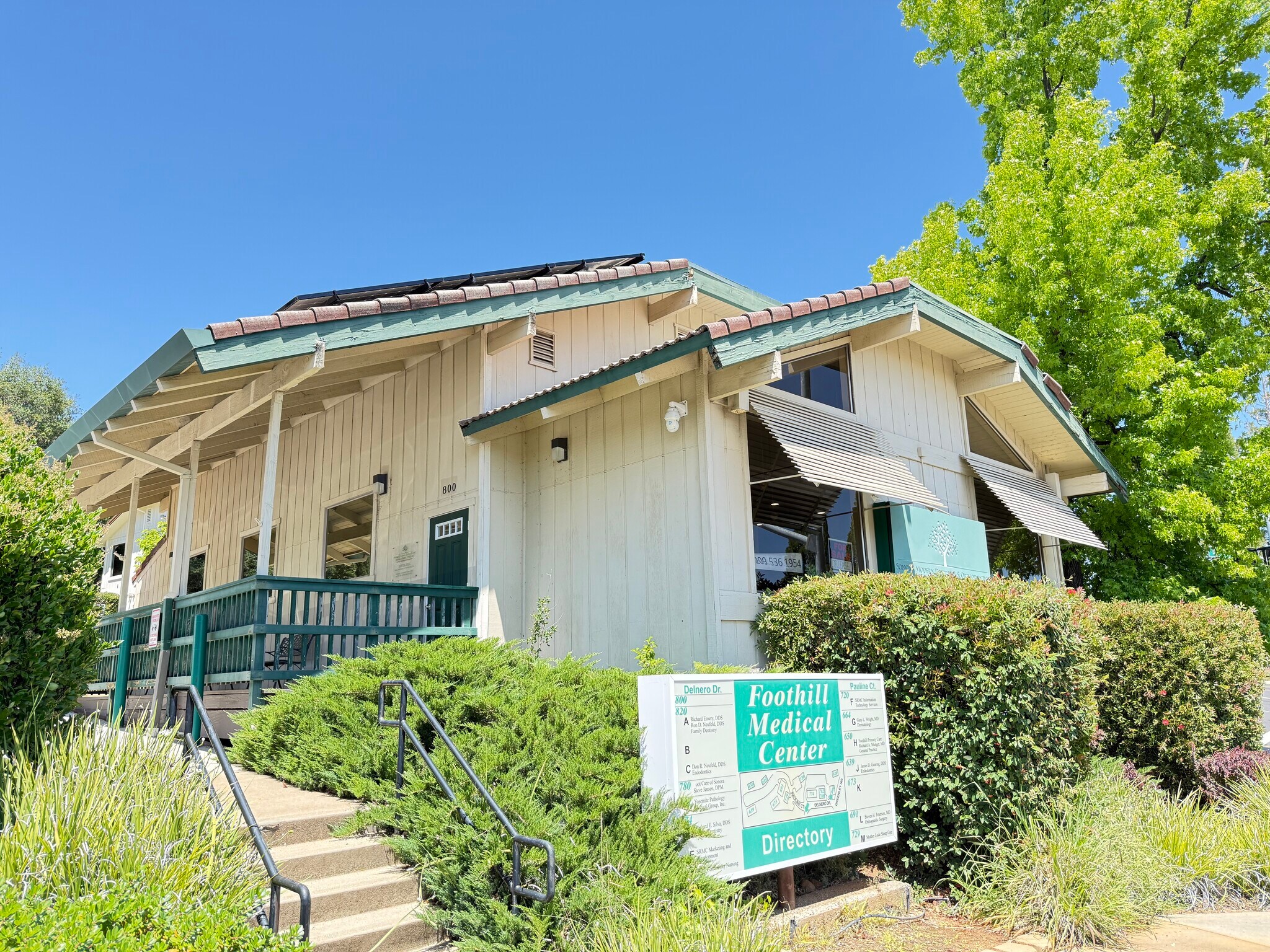 800 Delnero Dr, Sonora, CA à louer Photo intérieure– Image 1 sur 14