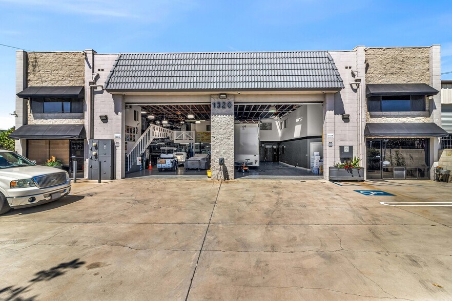 1316-1320 Coolidge Ave, National City, CA à vendre - Photo de l’immeuble – Image 3 sur 30