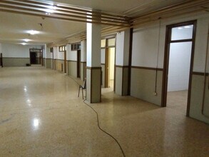 Local commercial dans València, Valencia à louer Photo intérieure– Image 2 sur 4