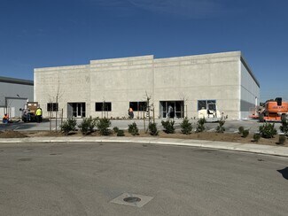 Plus de détails pour 4500 New Horizon blvd, Bakersfield, CA - Industriel/Logistique à louer