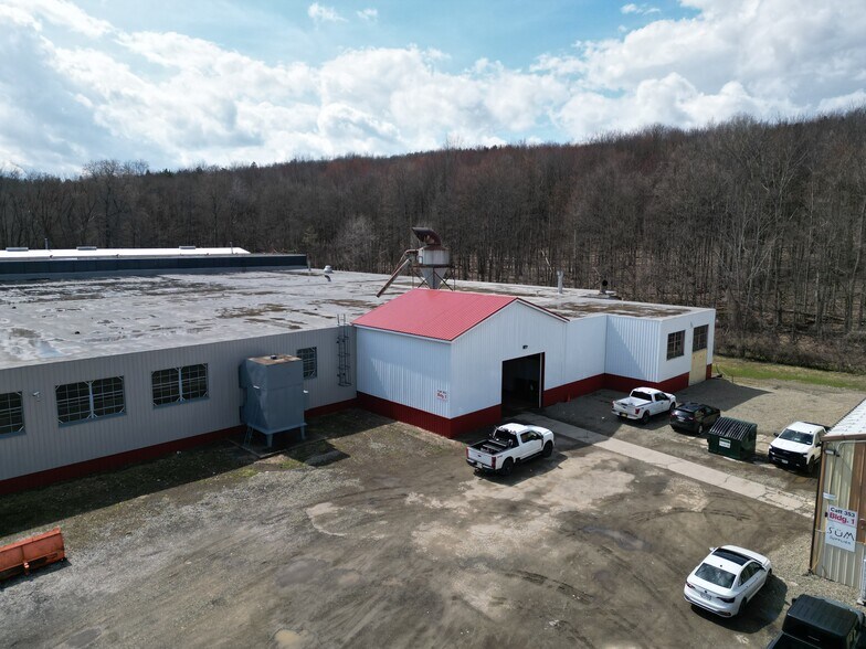 7167 Route 353, Cattaraugus, NY à vendre - Photo de l’immeuble – Image 3 sur 21