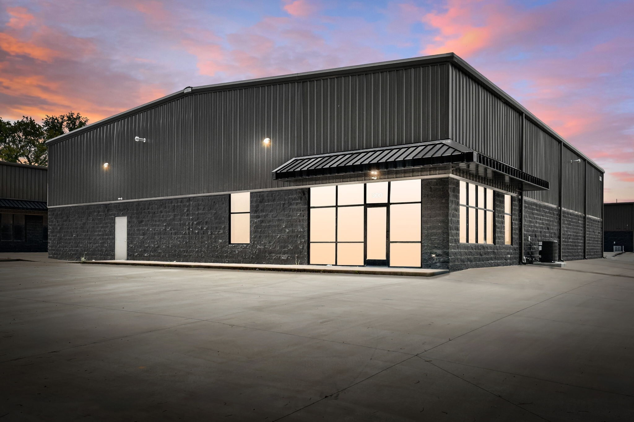 1170 Dunlop Ln, Clarksville, TN à louer Photo de l’immeuble– Image 1 sur 38