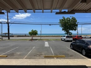 84-1170 Farrington Hwy, Waianae, HI à louer Photo intérieure– Image 2 sur 6