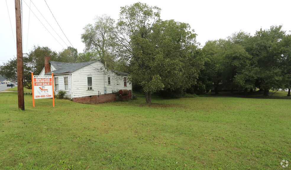 10812 N Main St, Archdale, NC à vendre - Photo principale – Image 1 sur 10