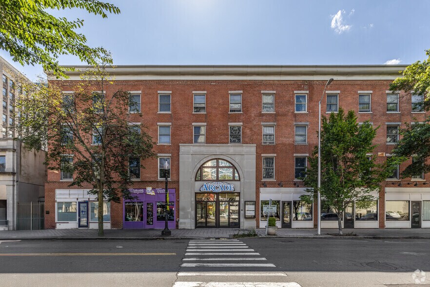 1001 Main St, Bridgeport, CT à louer - Photo de l’immeuble – Image 1 sur 7