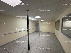 Local d'activités dans La Chevrolière à vendre Photo intérieure– Image 1 sur 4