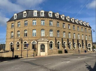 Plus de détails pour Huddersfield Rd, Mirfield - Local commercial à louer