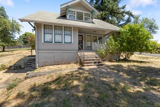 Plus de détails pour 612 N State St, Sutherlin, OR - Local commercial à vendre