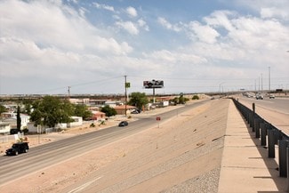 Plus de détails pour 7800 N Gateway Blvd, El Paso, TX - Terrain à vendre