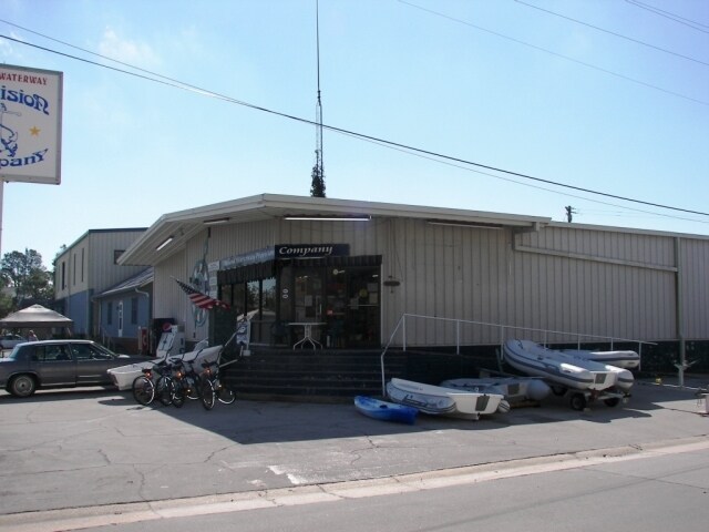 301 Hodges St, Oriental, NC à vendre - Photo de l’immeuble – Image 3 sur 7