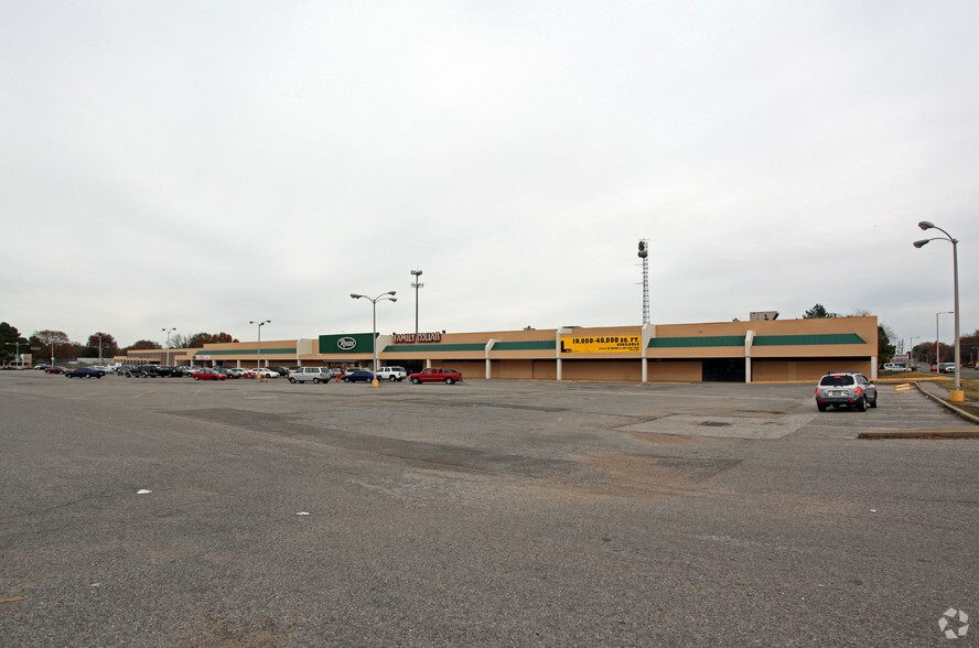3540-3570 S Mendenhall Rd, Memphis, TN à louer - Photo principale – Image 1 sur 1