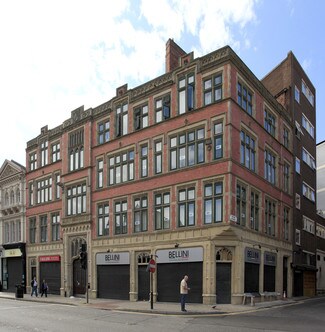 Plus de détails pour 19-23 Sir Thomas St, Liverpool - Local commercial à louer