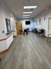 842 Sunset Lake Blvd, Venice, FL à louer Photo intérieure– Image 1 sur 43