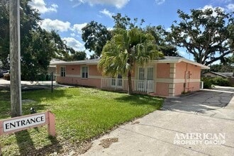 2840 Proctor Rd, Sarasota, FL à louer Photo intérieure– Image 1 sur 7