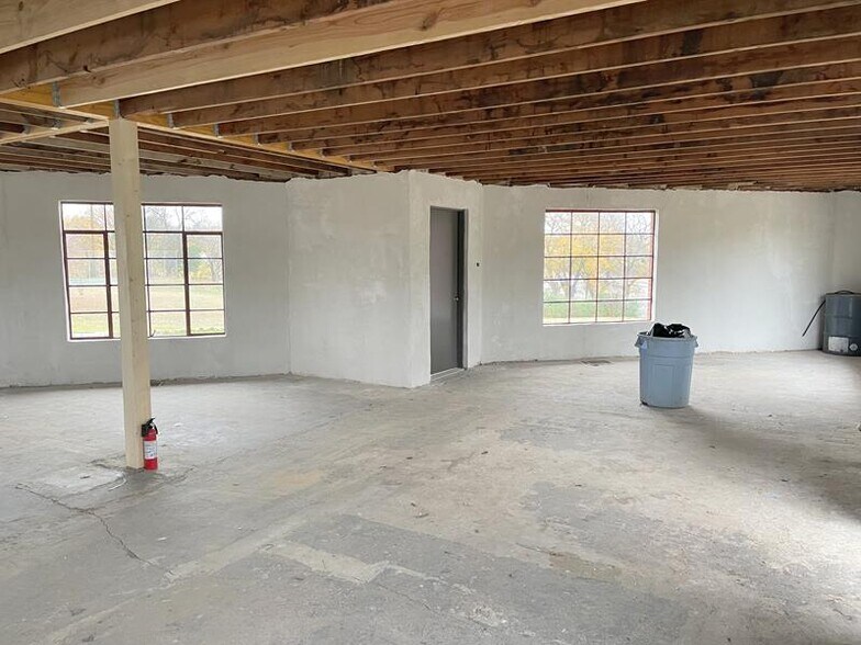 3501 Prevost St, Fort Worth, TX à louer - Photo intérieure – Image 2 sur 6