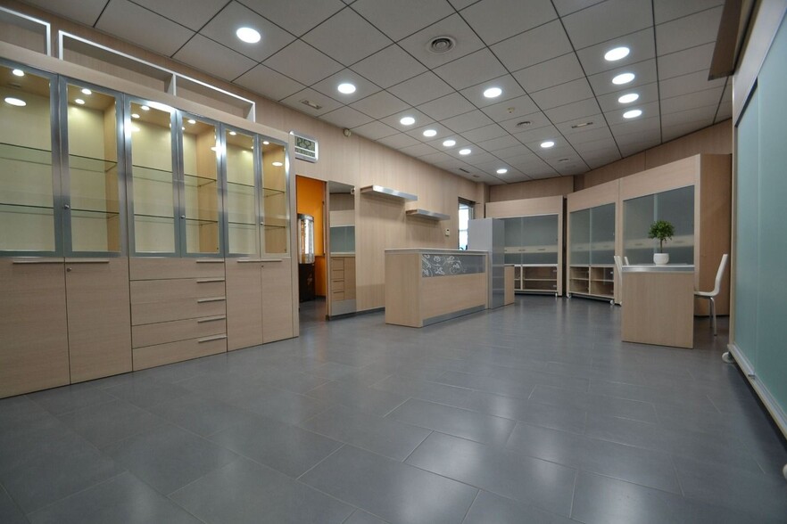 View Photo
