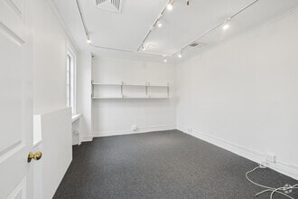 1 Bridge St, Irvington, NY à louer Autre– Image 1 sur 2