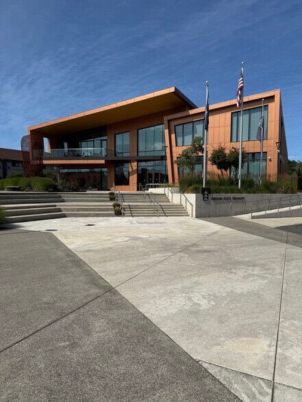 865 Hawthorne, Salem, OR à louer - Photo de l’immeuble – Image 2 sur 8
