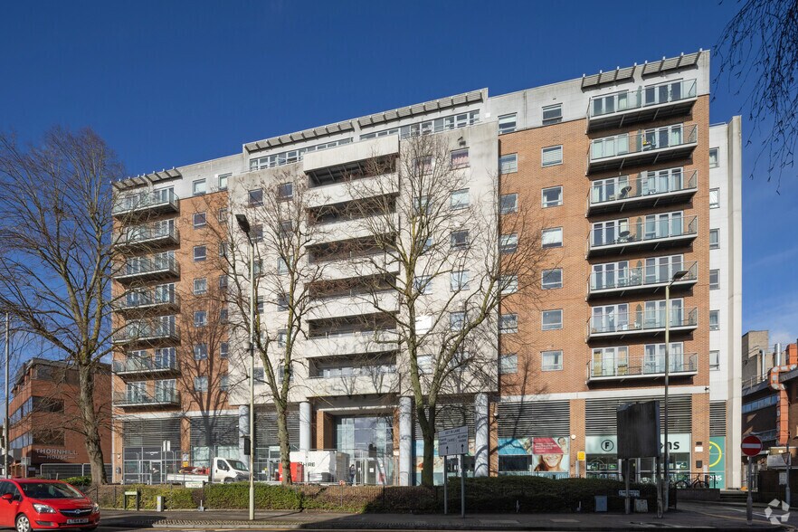 Exchange Rd, Watford à louer - Photo de l’immeuble – Image 2 sur 11