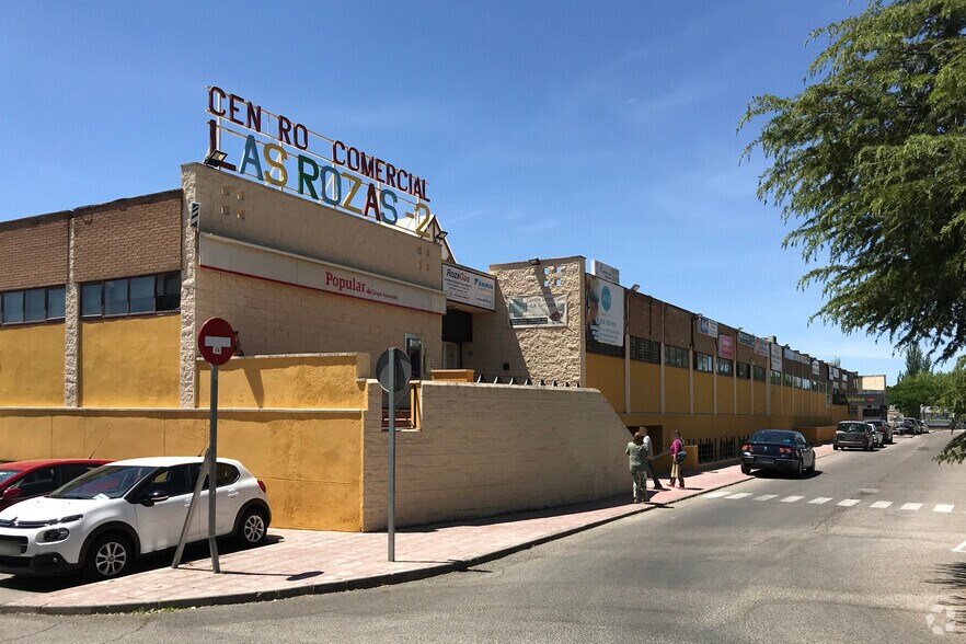 Avenida Atenas, 1, Las Rozas de Madrid, Madrid à vendre - Photo de l’immeuble – Image 2 sur 5
