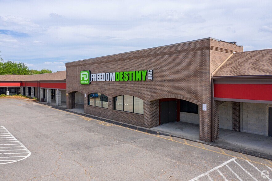 1241 Blanding Blvd, Orange Park, FL à louer - Photo principale – Image 2 sur 5