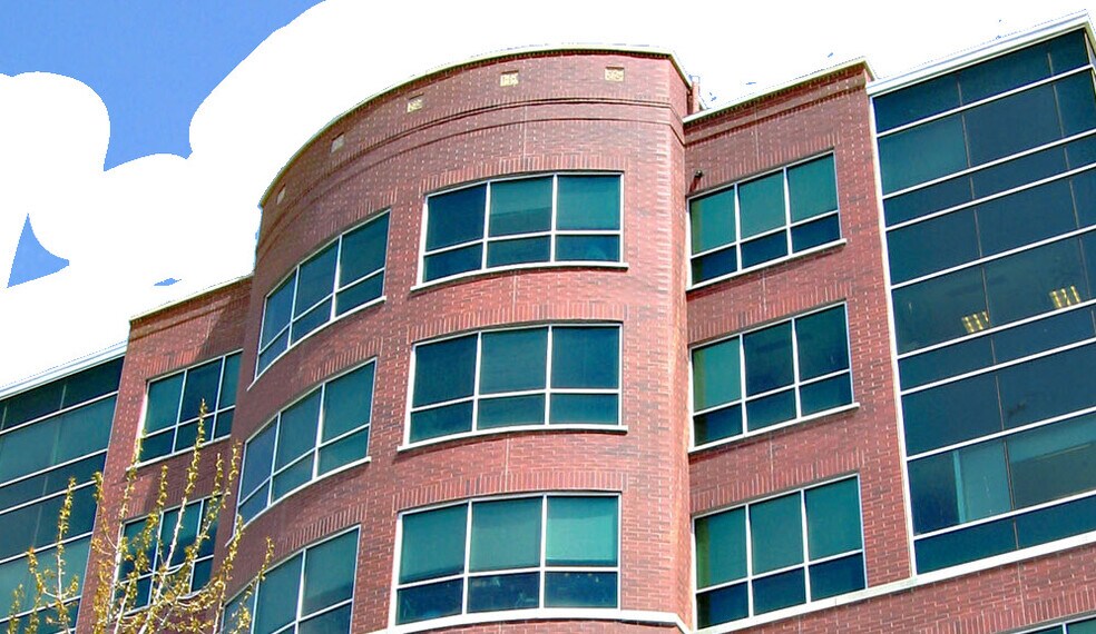 2150 S 1300 E, Salt Lake City, UT à louer - Photo de l’immeuble – Image 1 sur 4