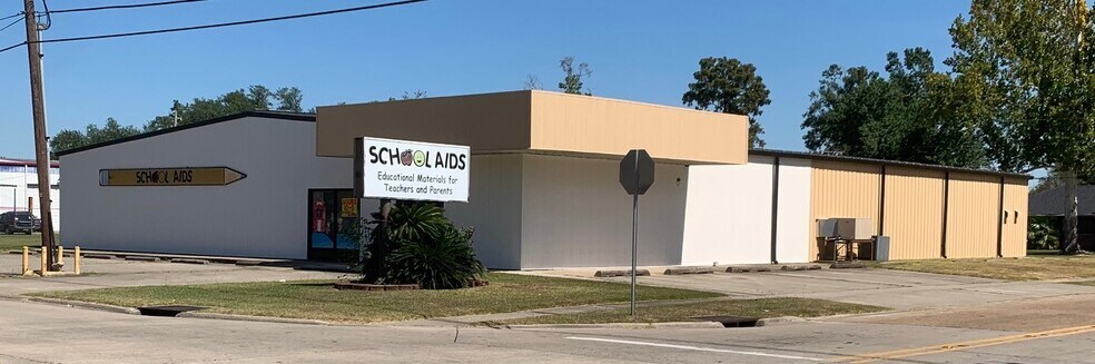 3735 Kirkman St, Lake Charles, LA à vendre - Photo de l’immeuble – Image 1 sur 5