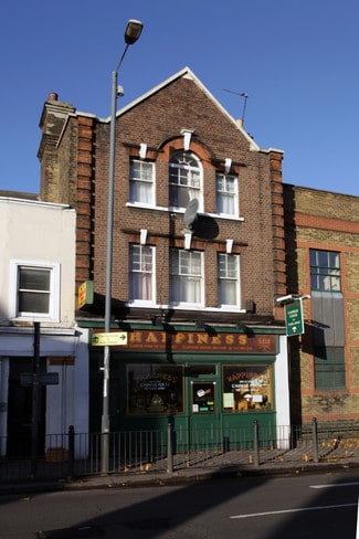 Plus de détails pour 365 High Rd, Londres - Local commercial à louer