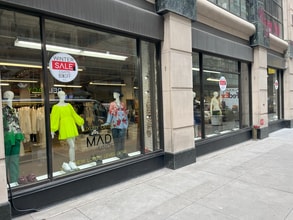 11 E 44th St, New York, NY à louer Photo intérieure– Image 2 sur 11