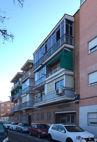 Plus de détails pour Calle De Palomares, 35, Madrid - Bureau/Local commercial à louer