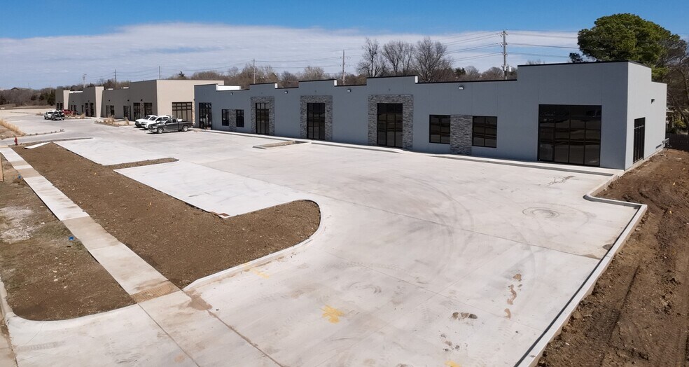 1101 N Birch Ave, Broken Arrow, OK à louer - Photo de l’immeuble – Image 2 sur 12