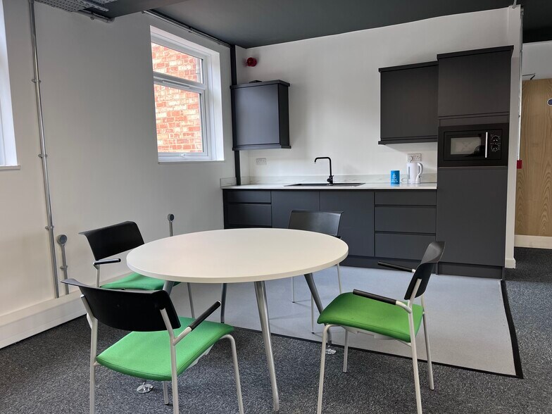 High Row, Darlington à louer - Photo de l’immeuble – Image 2 sur 4