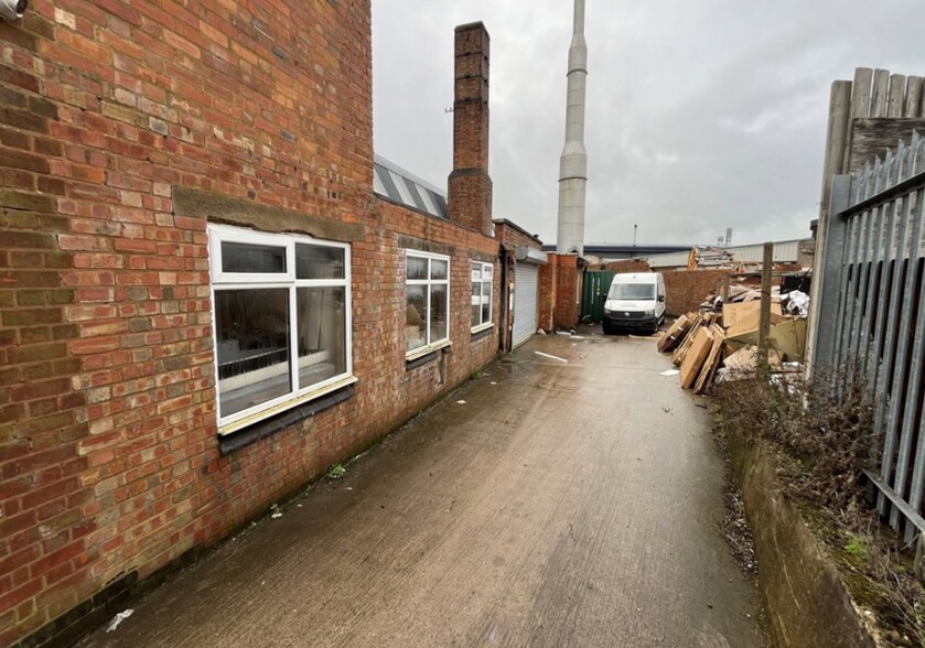 86 Pullman Rd, Wigston à louer - Photo de l’immeuble – Image 3 sur 8