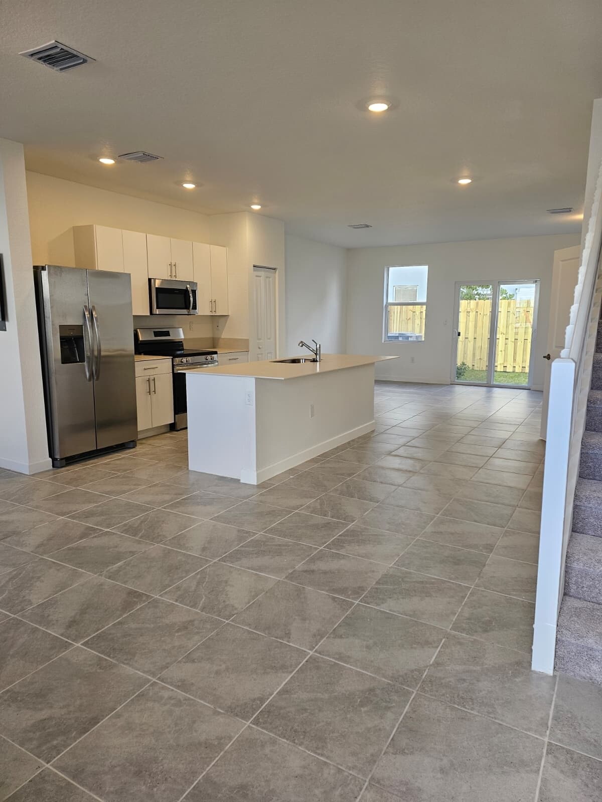 1148 SE 2nd St, Homestead, FL à vendre Photo principale– Image 1 sur 33