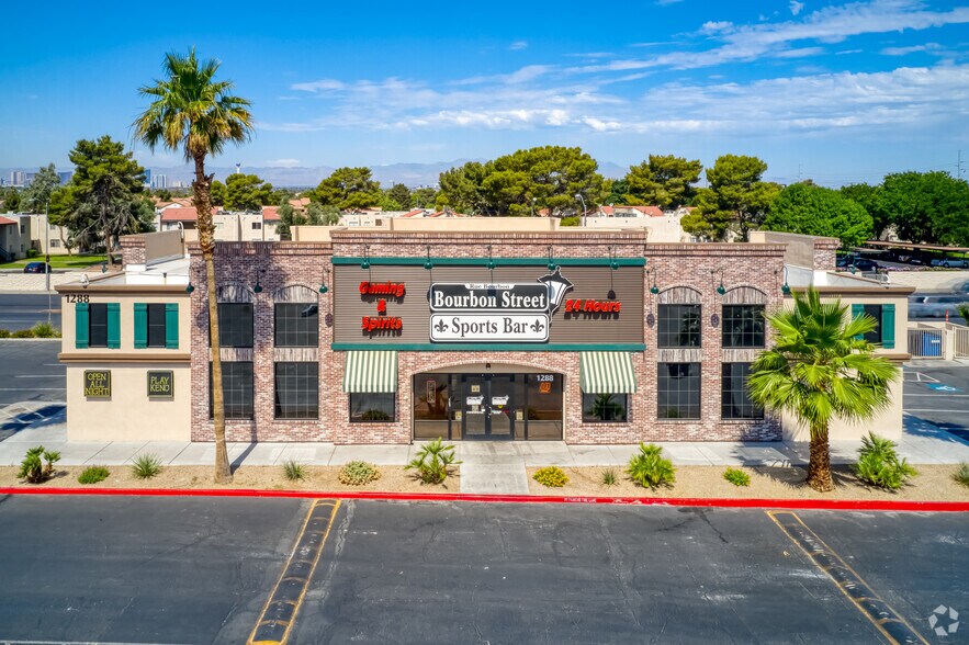 1250 S Nellis Blvd, Las Vegas, NV à vendre - Photo de l’immeuble – Image 2 sur 8