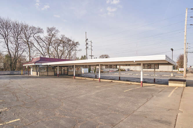 35 West Ave, Tallmadge, OH à vendre Photo de l’immeuble– Image 1 sur 18