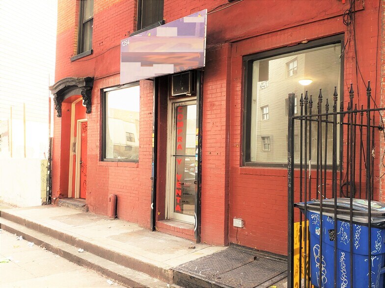 1254 Myrtle Ave, Brooklyn, NY à louer - Photo de l’immeuble – Image 3 sur 12
