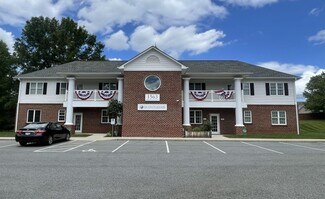 Plus de détails pour 1563 Crossings Center Dr, Forest, VA - Bureau à louer
