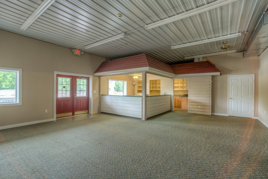 650 Old South 5, Camdenton, MO à vendre - Photo de l’immeuble – Image 2 sur 5