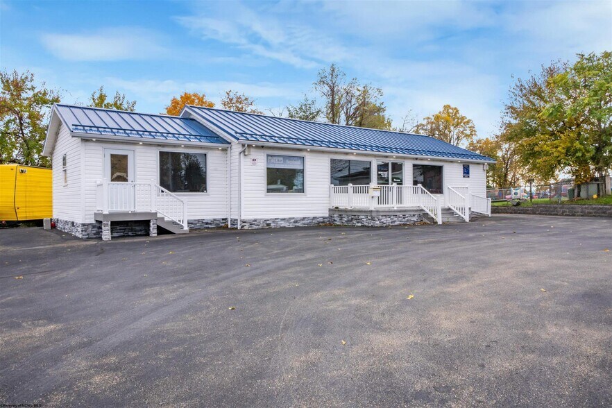 524 Mileground Rd, Morgantown, WV à vendre - Photo de l’immeuble – Image 3 sur 28