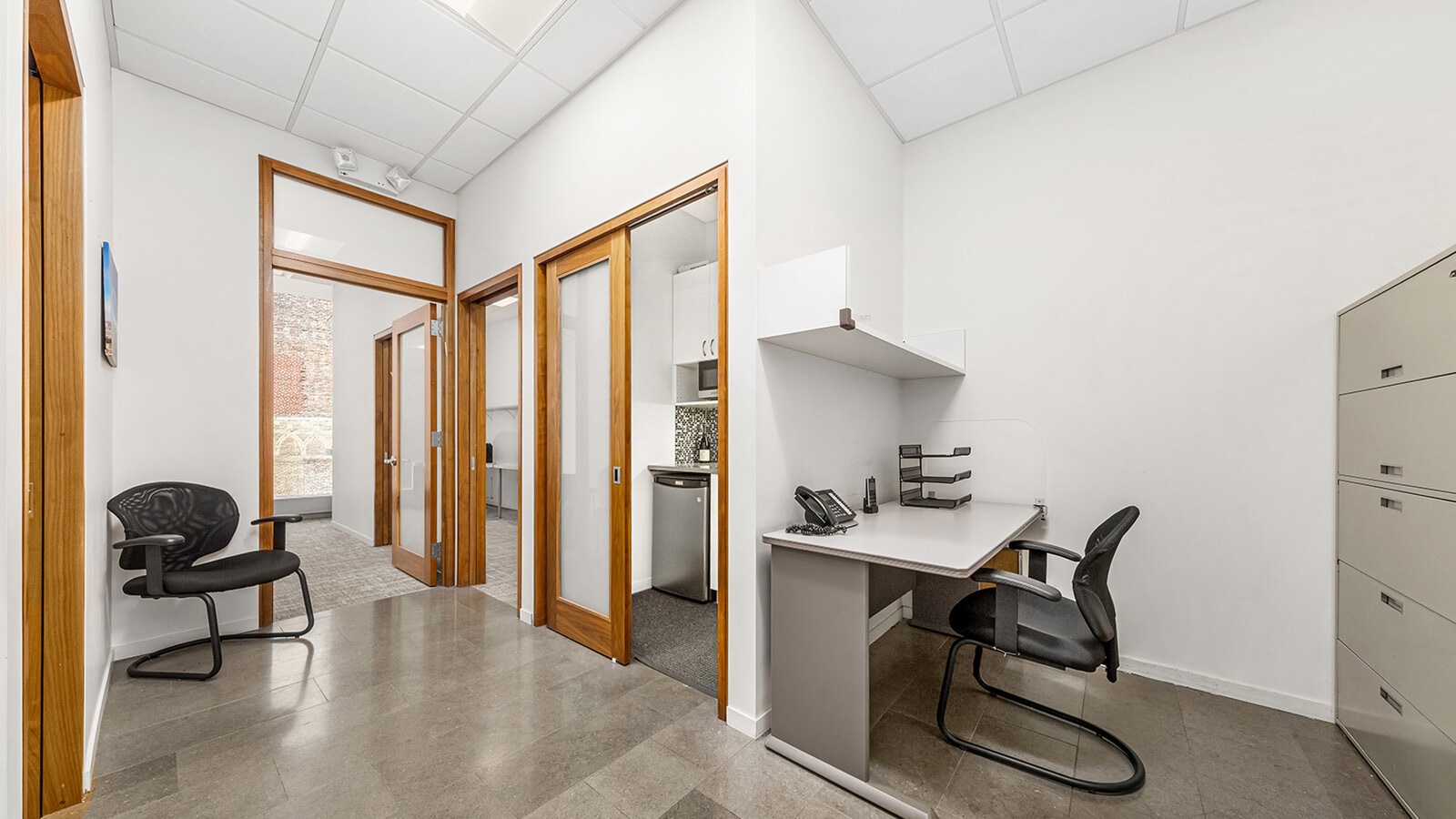 50 W 47th St, New York, NY 10036 - Lot 1520 - - Photo intérieure - Image 2 of 5