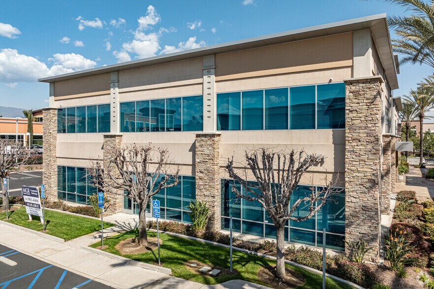 9421 Haven Ave, Rancho Cucamonga, CA à louer - Photo de l’immeuble – Image 3 sur 18